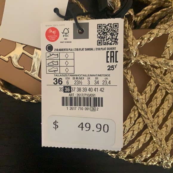 GOLD SANDALS ZARA - Picture 2 of 2